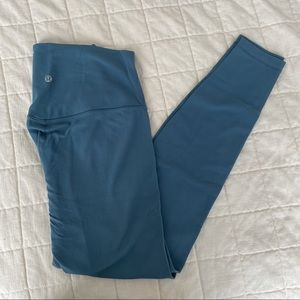 EUC Lululemon align 28” legging size 8